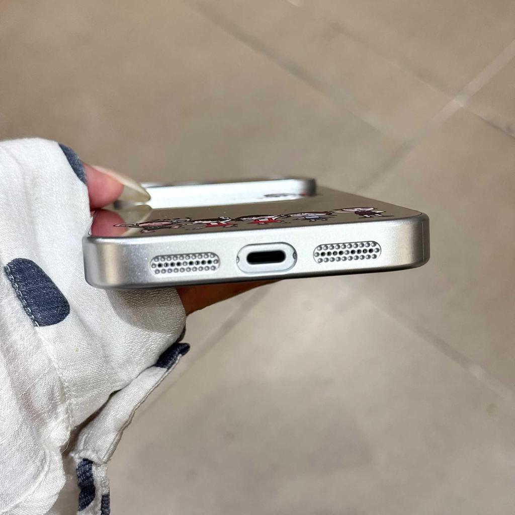 Магнитный защитный чехол для iPhone 17 Pro Max с Чиби Маруко-тян - Милый мультяшный чехол, Совместим с Apple