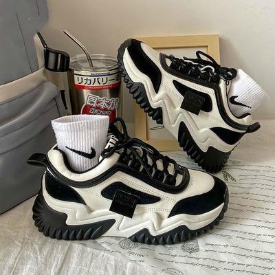 Мори кроссовки женские подошвы-маффины увеличиваются в высоту и делают ноги стройными, корейская версия, модный зарубежный стиль, повседневные спортивные, увеличивают рост, дышащие