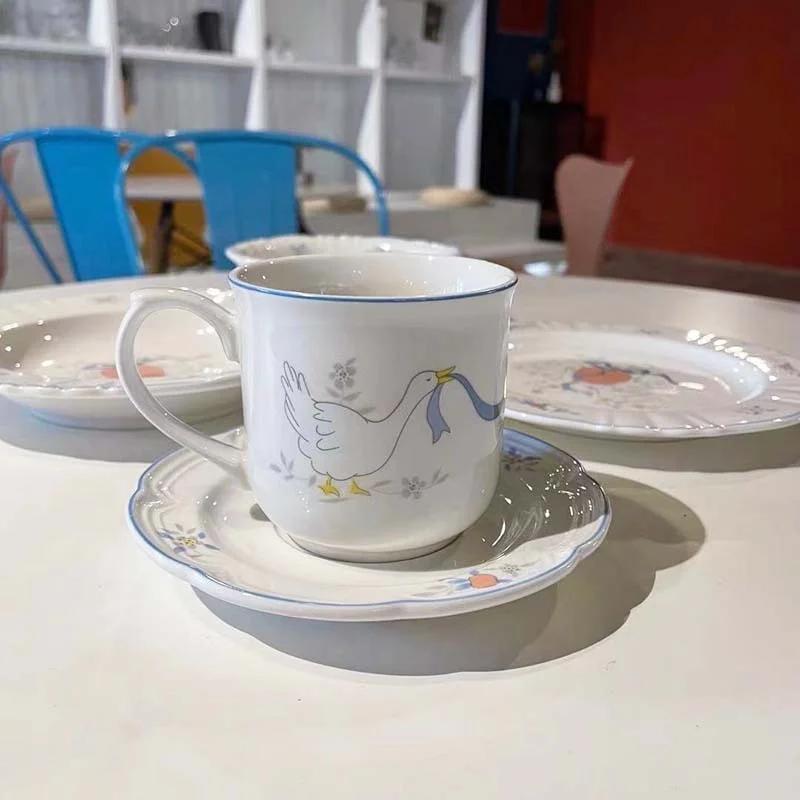 1set Swan Ceramic Coffee Cup and Saucer Set Afternoon Tea Tableware Mug Dessert Plate Kitchen Mug Ceramic Cup Spoon-Free