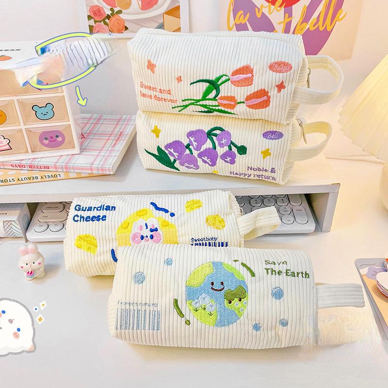 Милая сумка для ручек с вышивкой, студенческая большая вместительная портативная сумка для канцелярских принадлежностей, сумка для хранения канцелярских принадлежностей с героями мультфильмов, пенал для карандашей