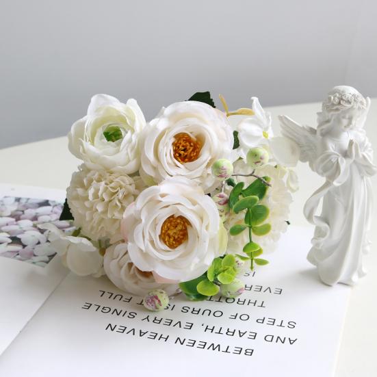 Экологичные искусственные цветы, широкое применение, простой букет на день рождения с розами