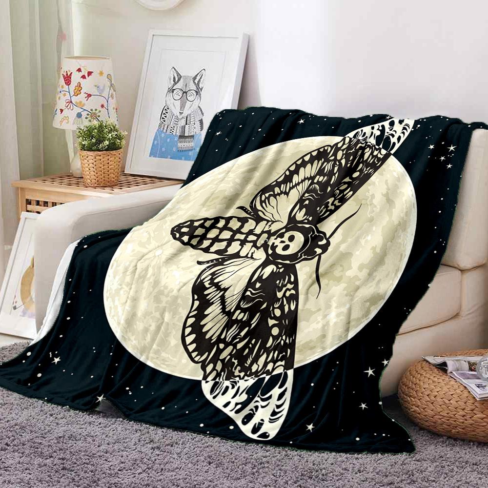 Moon Moth Flannel Blanket Throw Blanket Soft Warm Sofa Bed Camping Car home Decor Unique Christmas Gift C930704