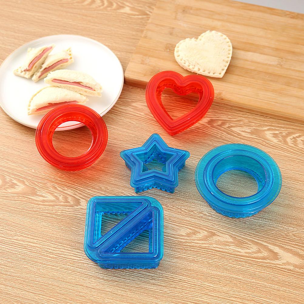 Triangle Sandwich Cutter Sealer Bread Decruster Pancake Maker DIY Cutters Bento Box Sandwich