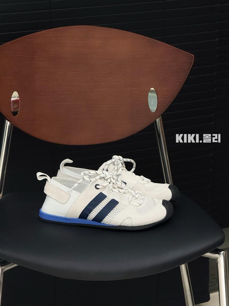 2025 новая летняя немецкая тренировочная обувь женская повседневная спортивная обувь на плоской подошве обувь Форреста Гампа дышащая уродливая милая кожаная беговая обувь прилив