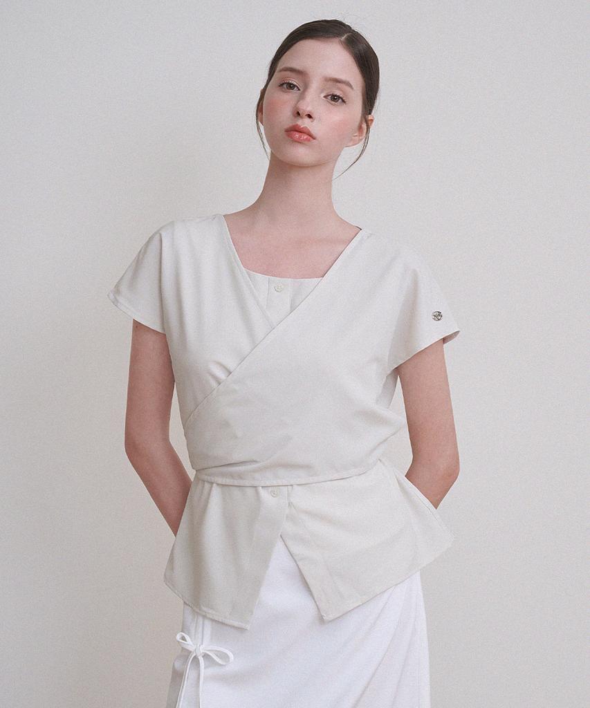 MICANE Eleanor Cap Sleeve Blouse