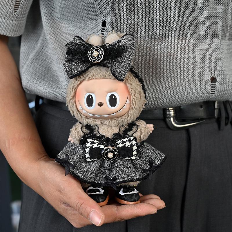 Labubu 17CM Doll Clothes Set: High-Quality Decorative Blind Box Pendant Outfit