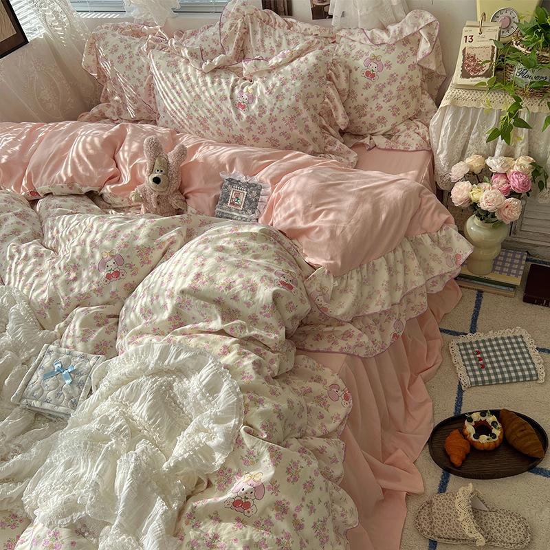 Floral Bedding Set Four-piece Romantic Skin-friendly Breathable Comfortable Washed Sheets Quilt Cover Pillowcase