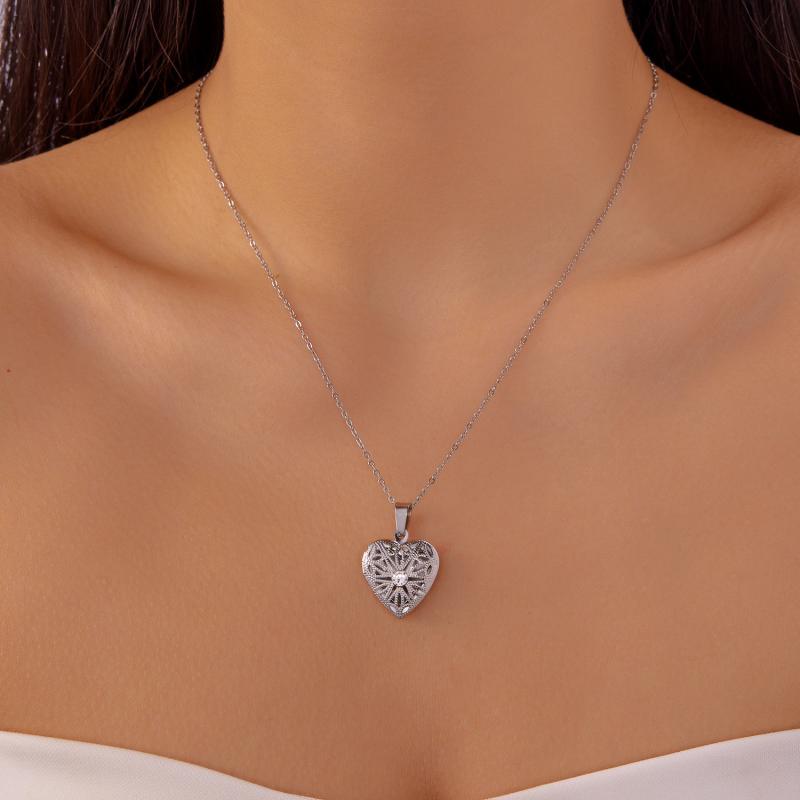 Подвеска-медальон из нержавеющей стали с открывающимся отсеком для фото, ожерелье-цепочка с подвеской в виде сердца и цирконами, ювелирное украшение-колье, подарок для семьи, любимого человека