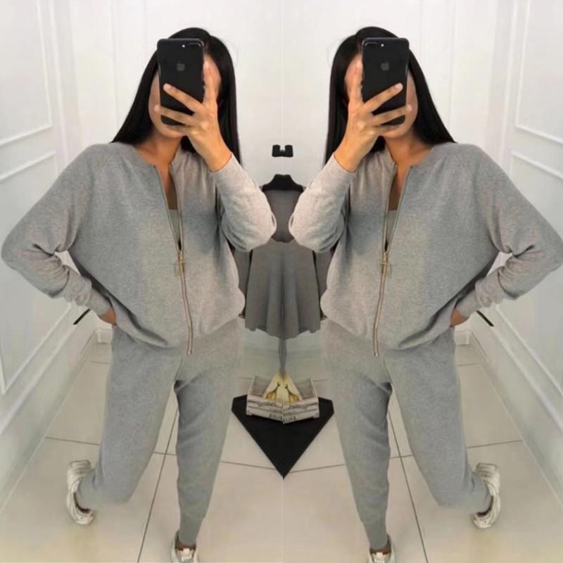 European American Women's Knit Vest, Jacket, and Elastic Waist Pants Three-Piece Set - Fashionable and Stylish