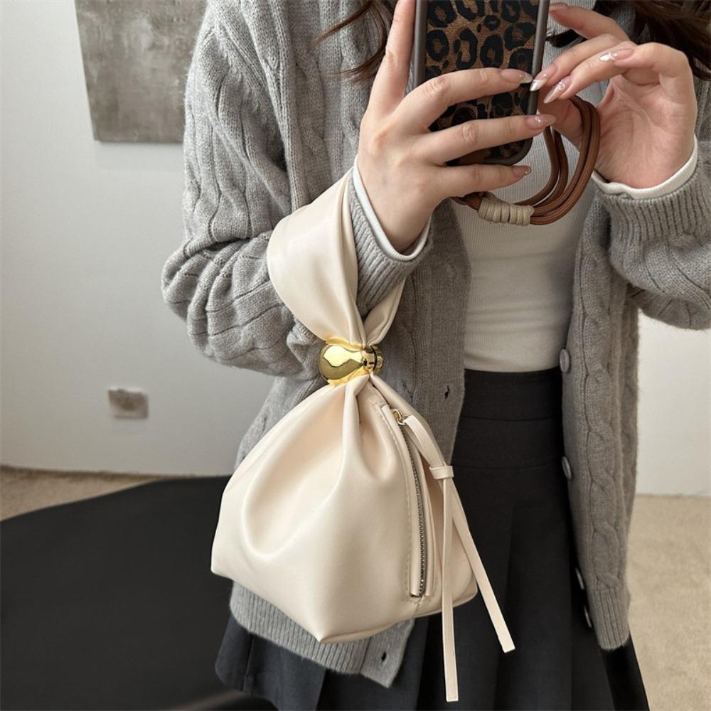 Solid color PU Leather Clutch Bag Side Zipper Pleated Bucket Bag Retro Party Evening Bag Daily