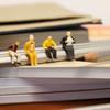 60 1:87 Scale Human Figures, Seated Figures, Painted Figures, Perfect for Diorama, Miniature Gardens, Model Trains, and Buildings. Ideal for Education