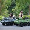 Шестиколесный бронированный автомобиль-танк игрушечная машина на двойное сиденье