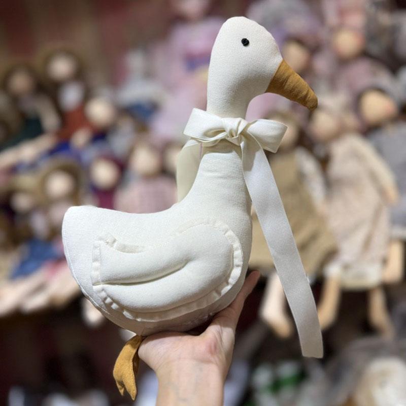Nordic Style Fabric Duck Plush Cushion Cute Squishy Linen Stuffed Duck with Bow Nice Home Decor Mother's Day Gift for Ladies