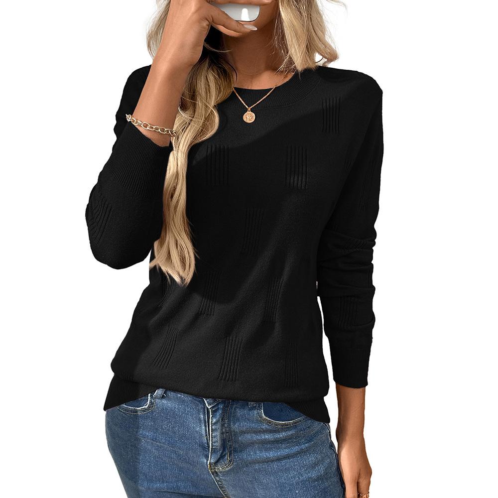 Autumn and Winter Solid Color Round Neck Pullover Knitted Base Sweaters with Scratch Marks Long Sleeved Women's Sweaters