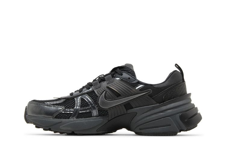 Nike V2K Run Черный Темно-дымчато-серый (Женский)