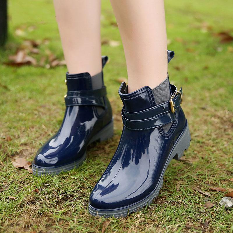 Women Fashion Rain Boots Pointed Toe Female Boots Rubber Shoes Ladies Rain Boots Casual Solid Boots