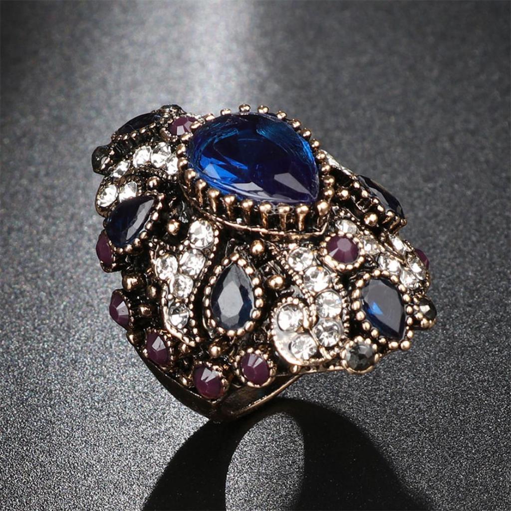 Fashion Shiny Rhinestone Punk Women Finger Ring Statement Jewelry Party Gift