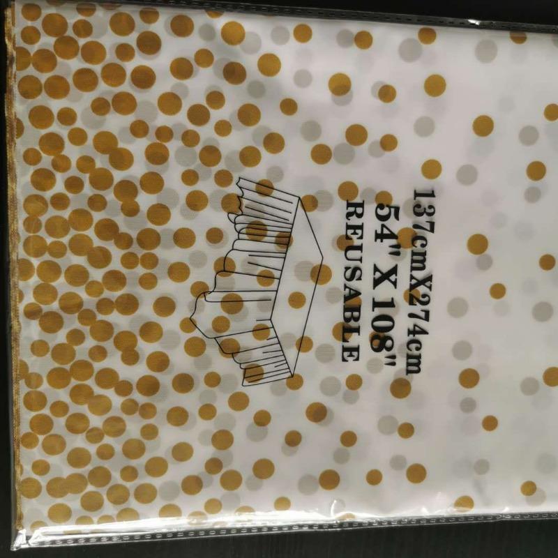 Polka Dot Party Tablecloth PEVA Waterproof and Oil-proof Disposable Party Tablecloth Party Tablecloth