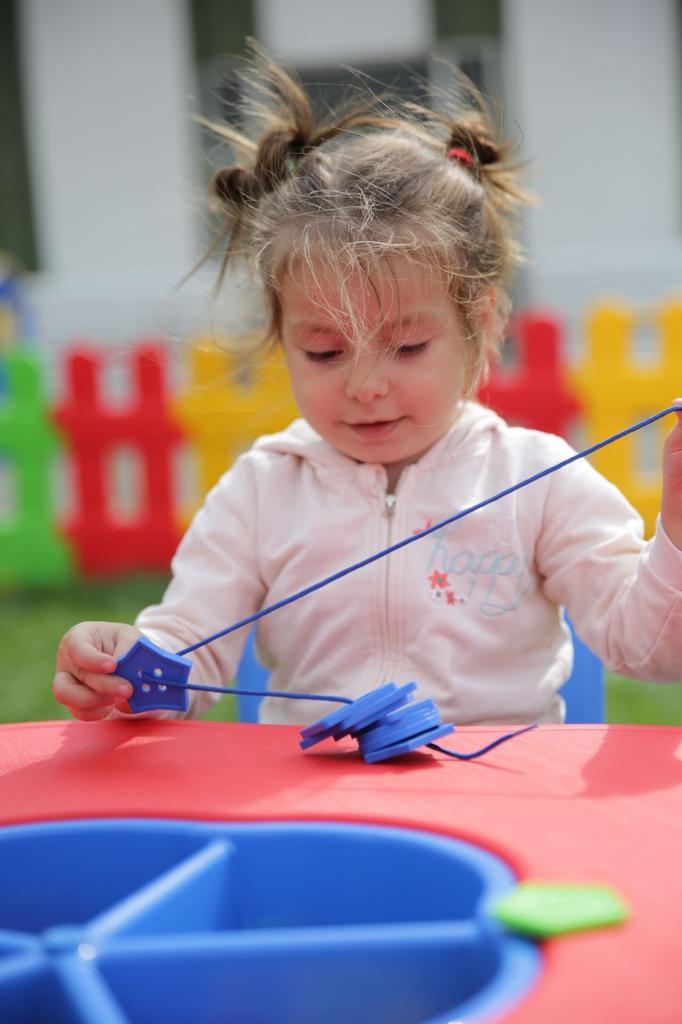 Развивающие конструкторы Buttons King 96 штук