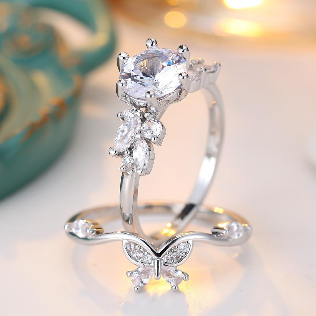 Light luxury butterfly garden round diamond ring set for women Horseshoe-shaped diamond ring with six prongs, featuring a butterfly design, sold as a