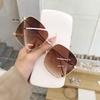 2PCS Square Sunglasses Women's Trendy UV Protection Gradient Color Retro Glasses Fashionable round Face Suitable Sun Glasses