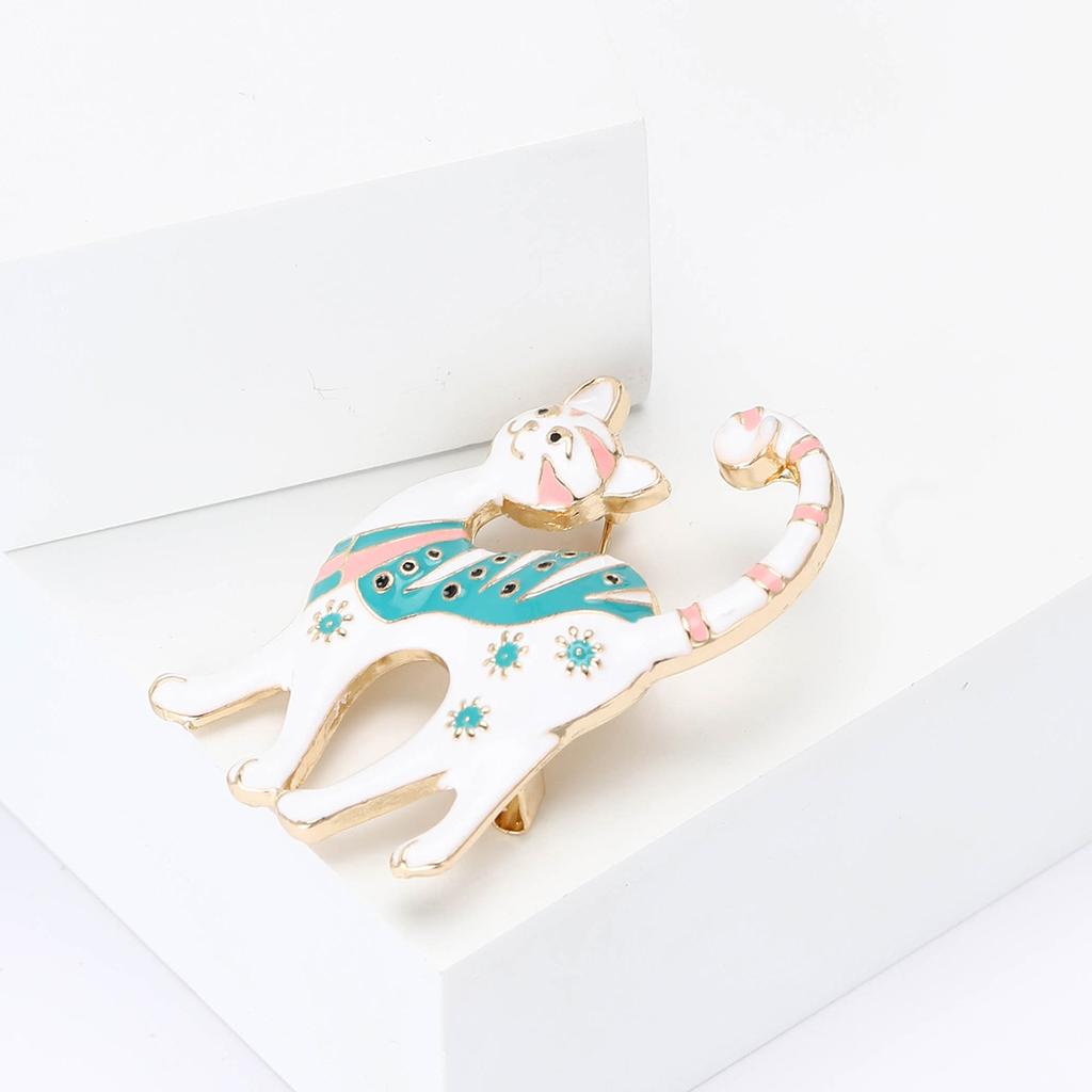 Fashion Cute Alloy Enamel Cat Brooch Temperament Women'S Suit Shirt Corsage Jewelry Pin