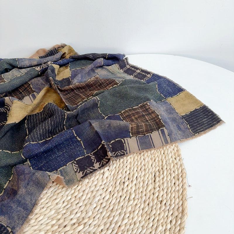 Шелковый треугольный шарф в стиле ретро - тонкий летний женский аксессуар для шеи