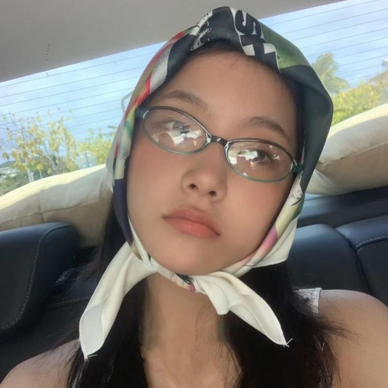 Fashion Retro Blue Green Oval Compact Frame Short Sighted Glasses Women'S Anti Blue Lamp Glasses New Style Myopia Eyeglasses