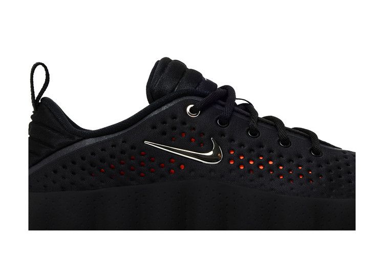 Женские кроссовки Nike Mind 002 Черный Хром (Женский) Черный/Гипер Малиновый/Гипер Малиновый/Хром