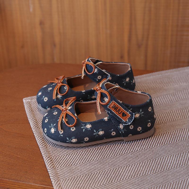 Girls shoes small leather shoes spring and autumn children floral princess shoes Korean version versatile baby girl shoes soft sole children's bab