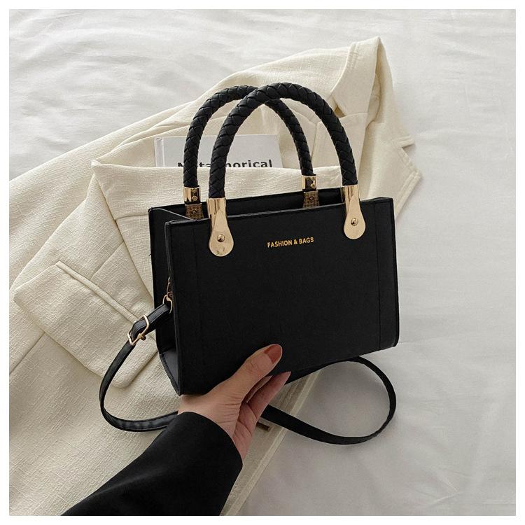 Маленькая сумка для женщин. Новые модные и стильные сумки высокого класса. Модная универсальная сумка через плечо на одно плечо.