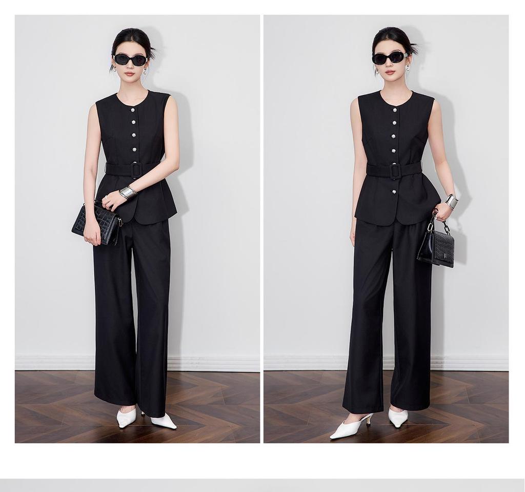 Элегантный комплект из жилета с серебряной пряжкой и широких брюк-коммьютер для женщин - Осенняя коллекция