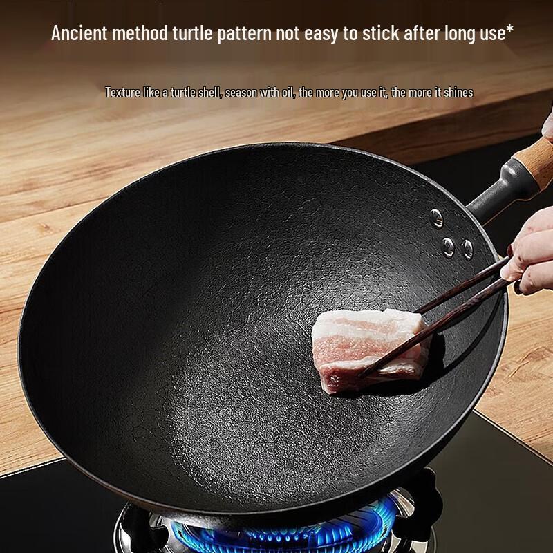 COOKER KING 30cm Hand-Cast Iron Round Bottom Wok