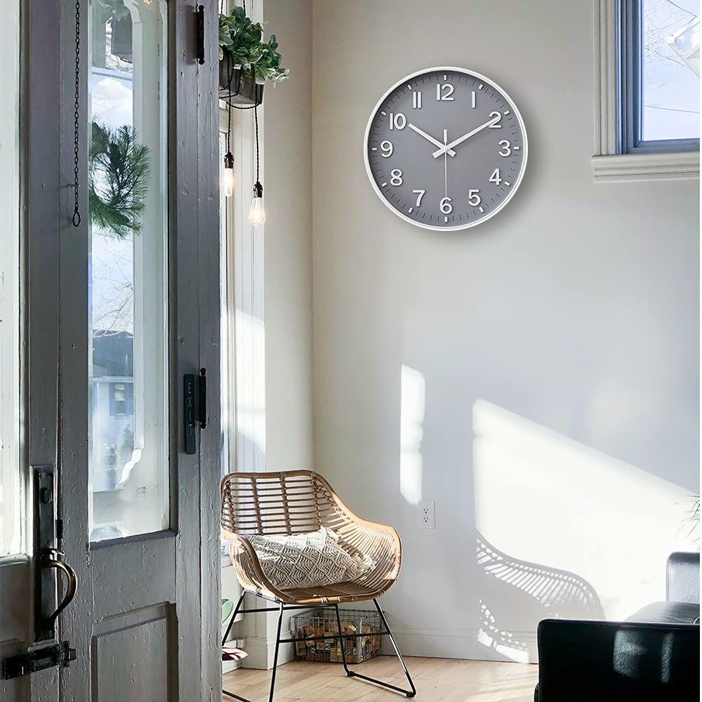 Silent Wall Clock Round Hanging Watch Living Room Decoration Quartz Wall Clock Hotel