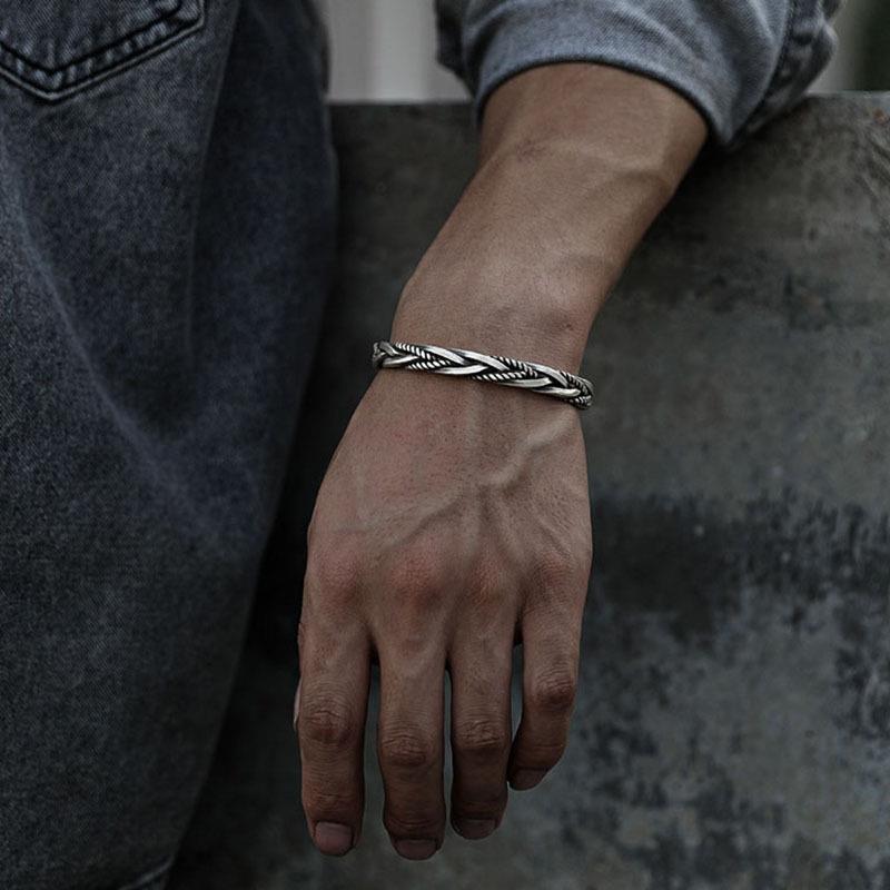 Vintage Retro Cloud Brocade Alloy Electroplated Bracelet Geometric Design for Men