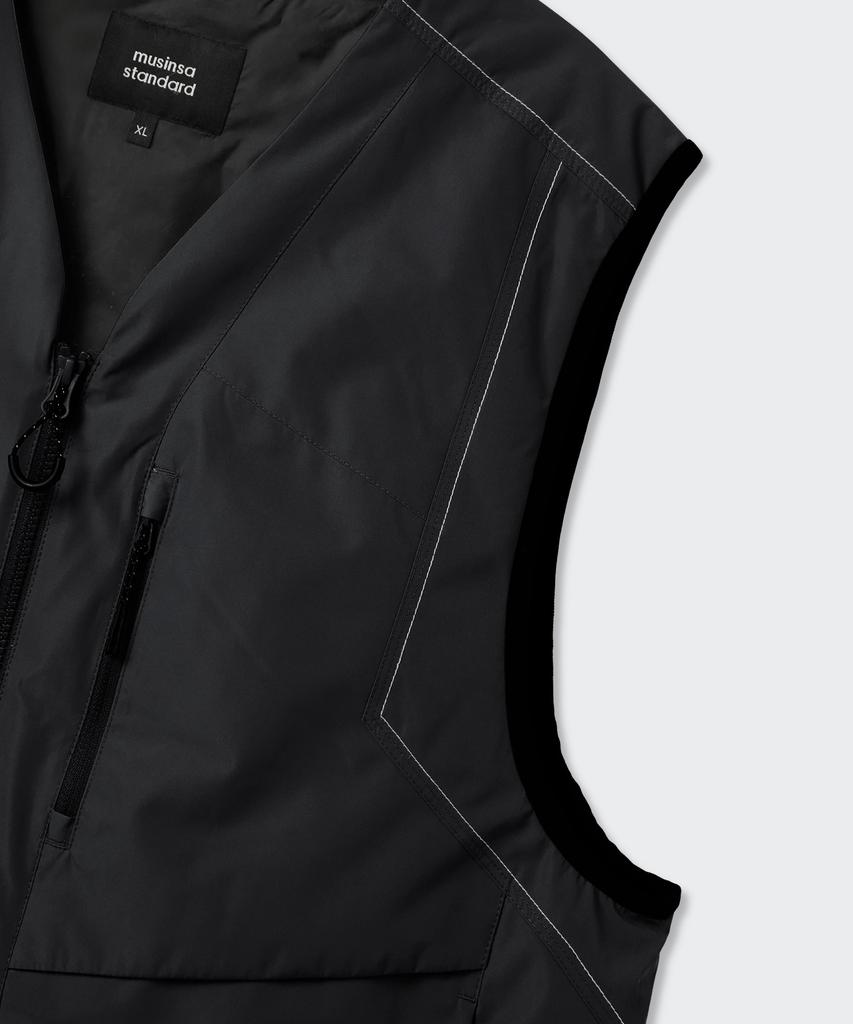 Musinsa Standard [City Leisure] Stitch V-Neck Padded Vest [Dark Grey]
