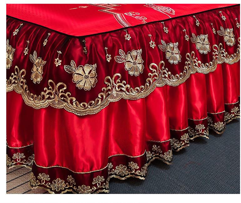 Роскошная красная свадебная кружевная юбка-кровать, мягкий ледяной коврик, покрывало в китайском стиле для двуспальной кровати, комплект из трех предметов, можно стирать в машине