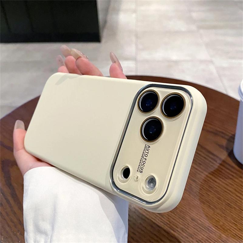 Матовый жидкий силиконовый защитный чехол для iPhone 17, 16, 15 Pro Max, 14 Plus, 13 с большим окном для камеры