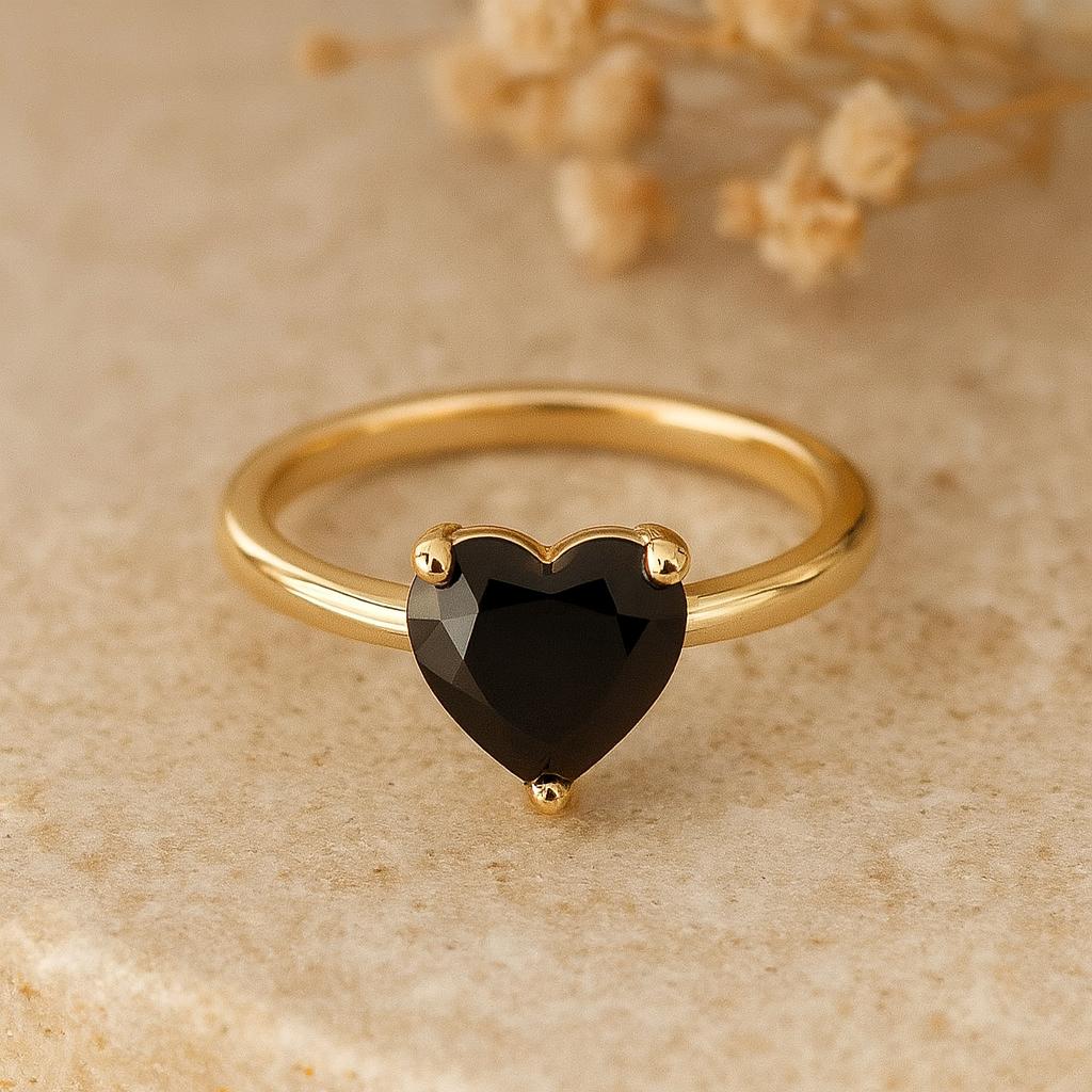 Кольцо Сердце Черный Оникс с Золотым Покрытием для Женщин – Смелые Элегантные Украшения