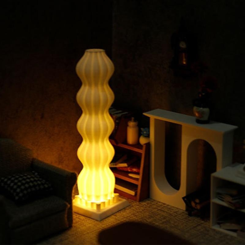 Миниатюрная напольная лампа, фигурка для 1:Декор для кукольного домика масштаба 1:12 с имитационным дизайном и функциональным освещением