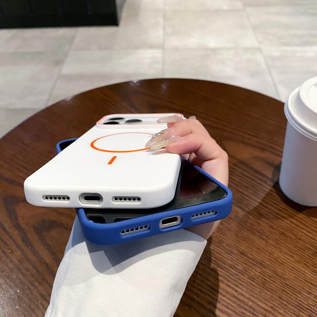 Роскошный матовый мягкий чехол для телефона с магнитами для iPhone 17 16E 15 14 13 12 11 Pro Max Air ударопрочный magsafe Беспроводная зарядка Чехол