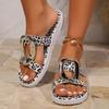 Женская обувь 2024 года, летние высококачественные женские тапочки с открытым носком, модные леопардовые туфли с металлическим декором на плоской подошве