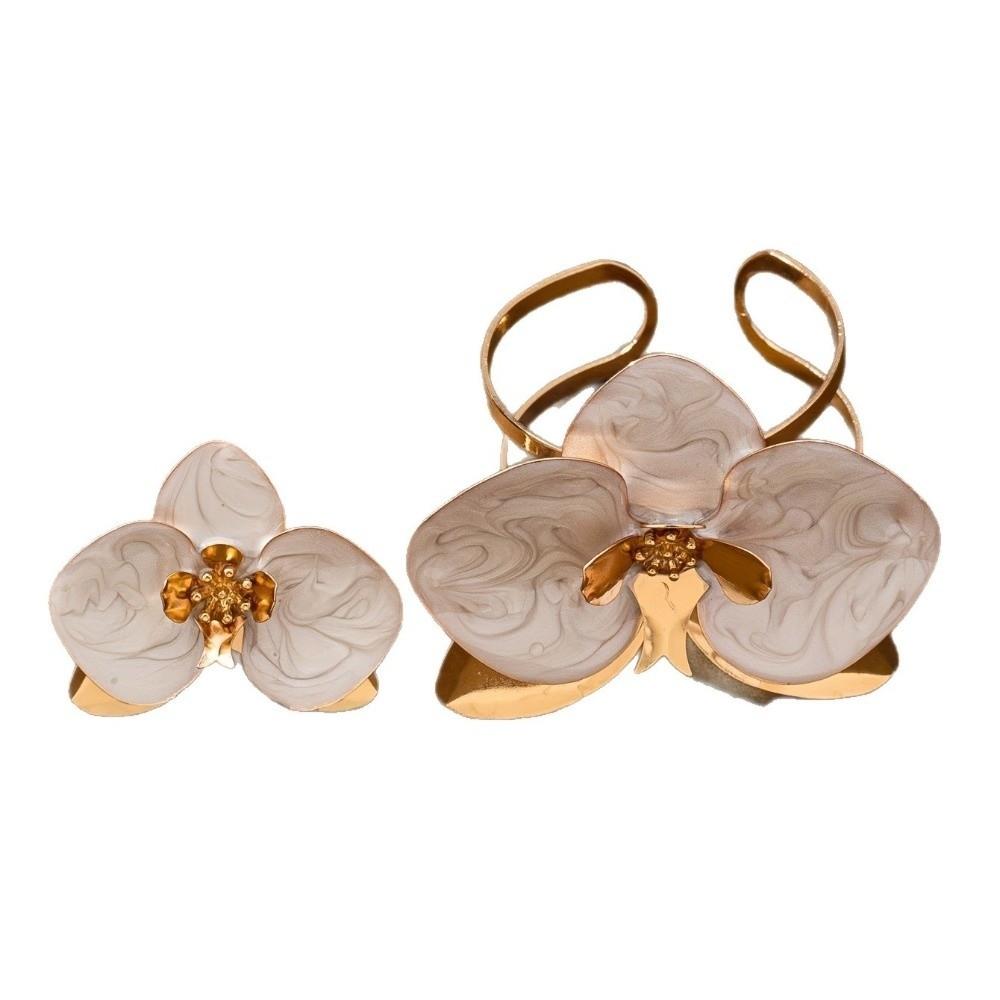 Богемный Преувеличенный Цветочный Набор Украшений с Золотым и Белым Открытым Браслетом-Манжетой и Кольцом