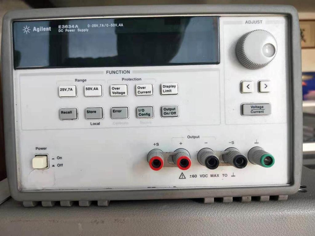 Доступный: Источники питания постоянного тока Agilent E3634A, E3646A, E3632A, E3631A