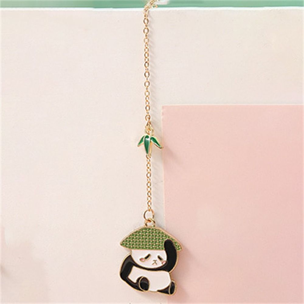 Reading Book mark for Pages Student Cute Paper Clip Metal Bookmark Panda Pendant Panda Bookmark