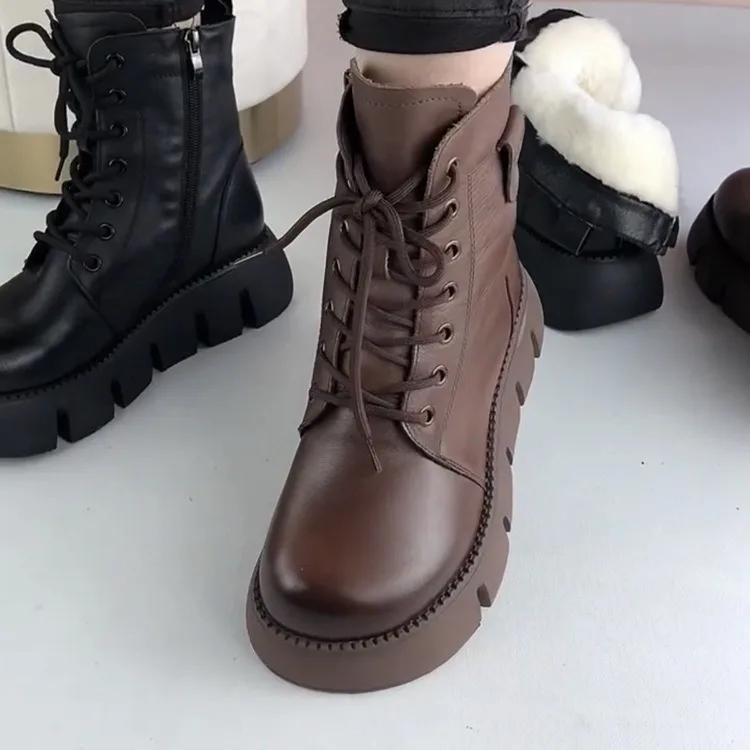 2024 Новые зимние ботинки для женщин, винтажные, с круглым носком, теплые, плюшевые, со шнуровкой, на платформе, из мягкой кожи, с нескользящей толстой подошвой, короткие ботинки