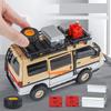 Масштаб 1/24 Mitsubishi Delica Кемпер Минивэн MPV Модель Игрушечной Машинки Литой Металл Миниатюрный Инерционный Звук и Свет Коллекция Подарок для Ребенка