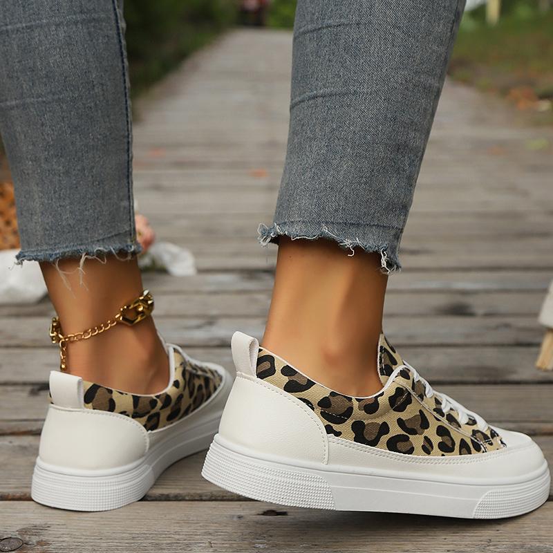 Мода Модные леопардовые кроссовки на платформе для женщин 2024 года, легкие нескользящие кроссовки для ходьбы, женские повседневные парусиновые туфли на шнуровке на плоской подошве