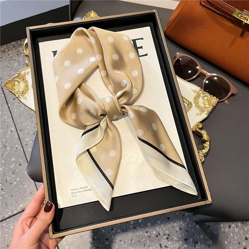 70*70cm Silk Shawl Square Printed Scarf Women Satin Neck Hair Band Soft Neckerchife Kerchief Bandana Foulard