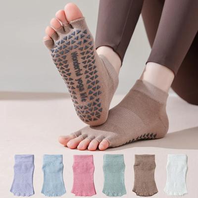 Носки для йоги Five Toes, женские силиконовые нескользящие носки для тренировок в помещении, танцев, спорта, однотонные хлопковые носки без пальцев для фитнеса, пилатеса
